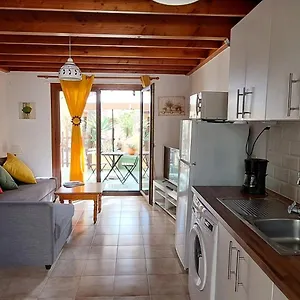https://paraiso-46.in-canary-islands.com